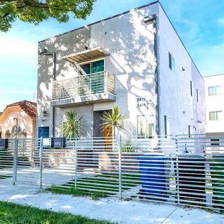 Stunning Mid-City New Home - Modern & Luxe Living! Los Angeles Exterior photo